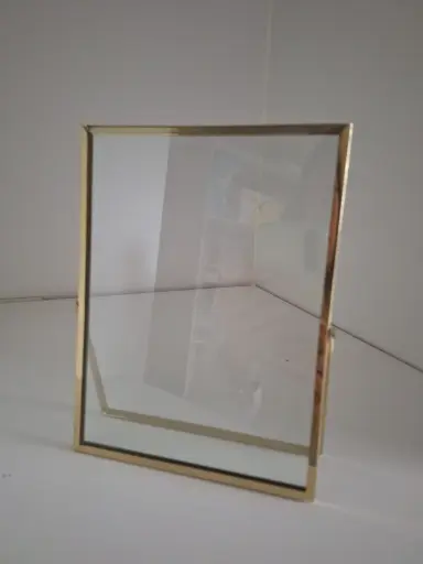 Cadre doré à poser